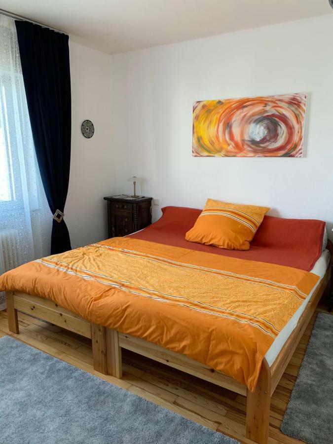 Moderne Ferienwohnung Mit Balkon Im Schoenen Saarland Диллинген-ан-дер-Саар Экстерьер фото